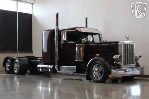 1965 Petebilt Mini Big-Rig