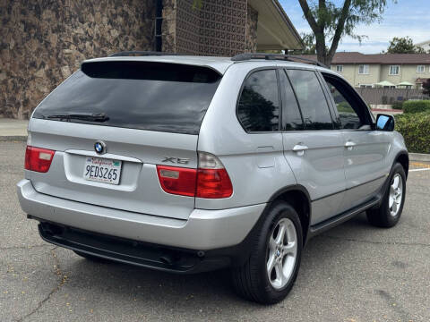 2002 BMW X5 3.0i