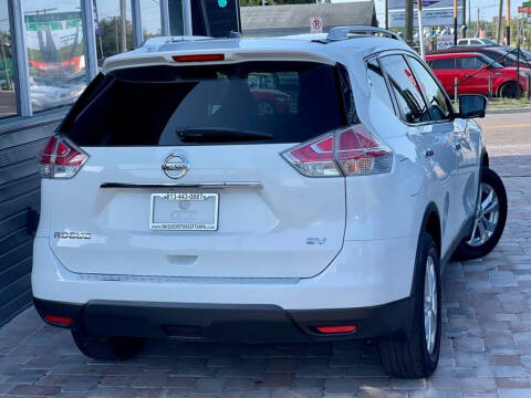 2016 Nissan Rogue SV