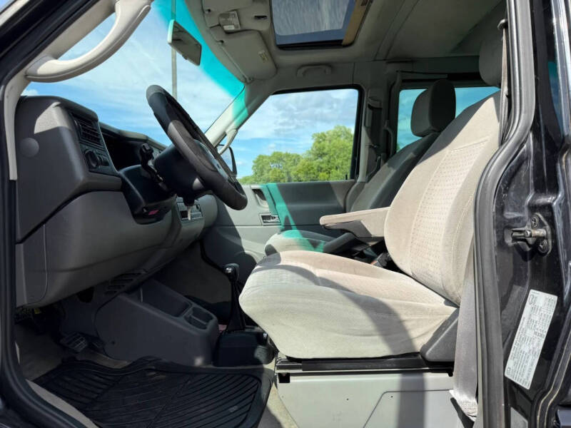 2003 Volkswagen EuroVan GLS