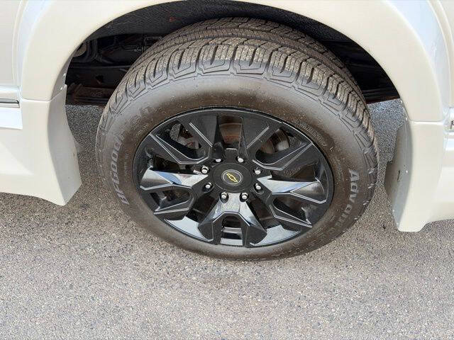 2023 Chevrolet Express 2500
