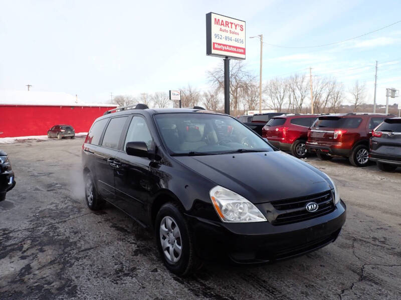 2008 Kia Sedona LX's photo