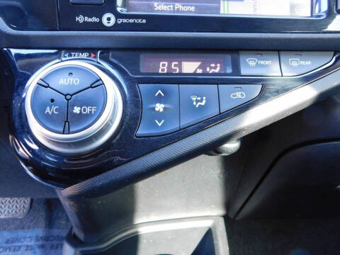 2015 Toyota Prius c