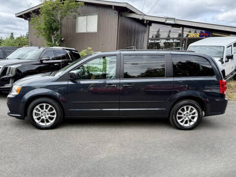 2013 Dodge Grand Caravan R/T