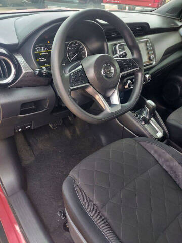 2020 Nissan Kicks SV