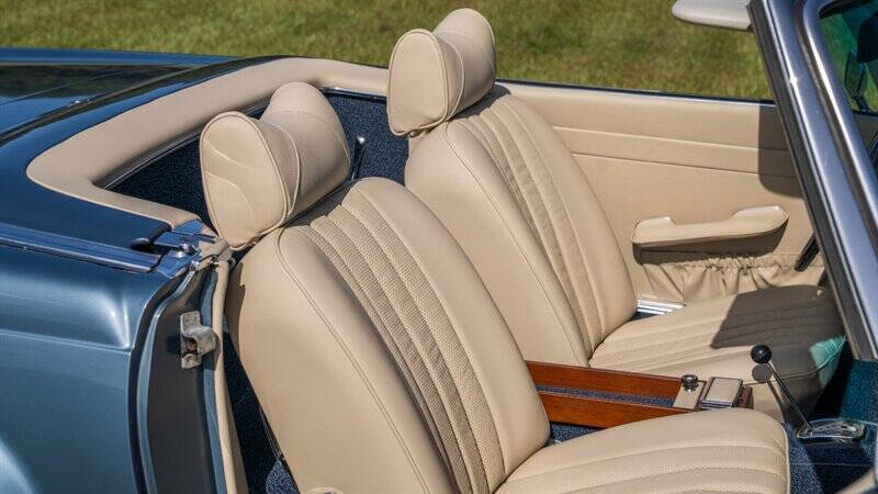 1971 Mercedes-Benz 280-Class