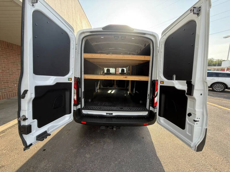 2024 Ford Transit 250