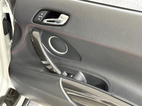 2012 Audi R8 5.2 quattro