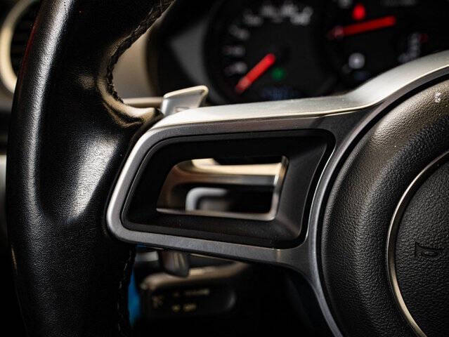 2021 Porsche 718 Boxster