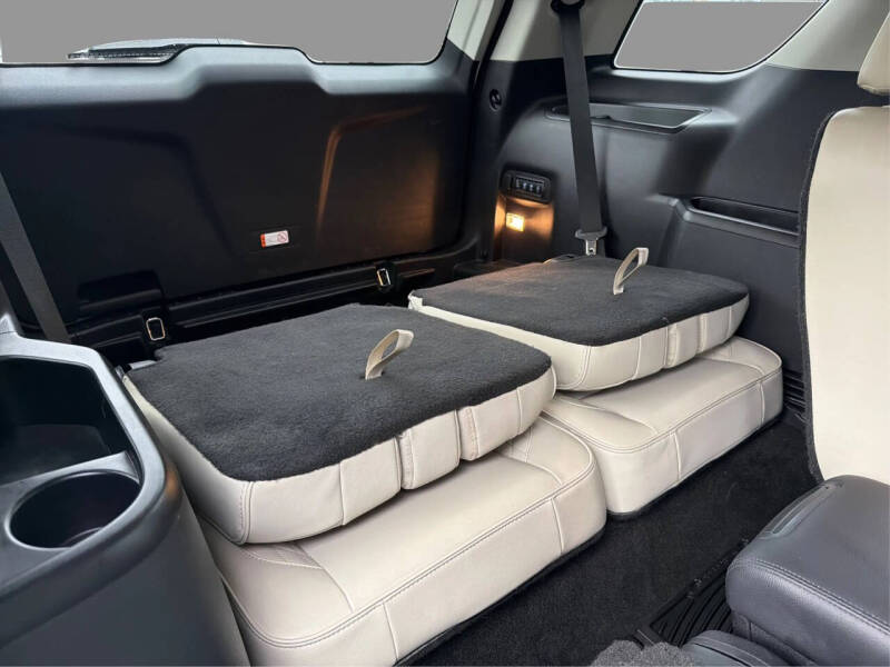 2016 Ford Explorer Platinum