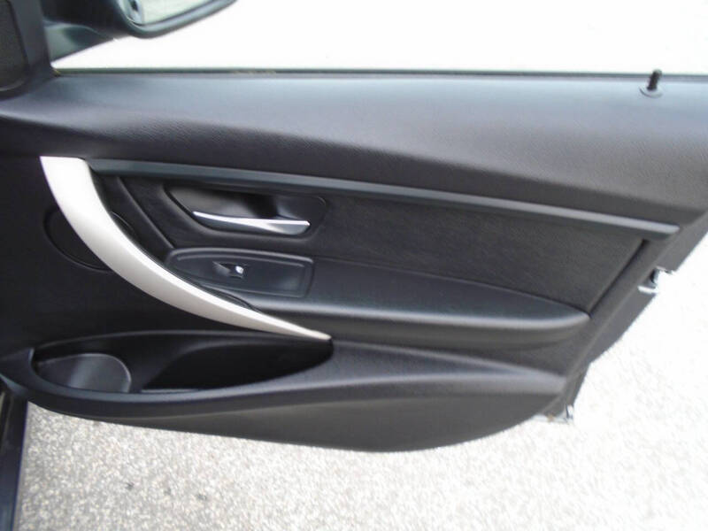 2014 BMW 3 Series 320i xDrive