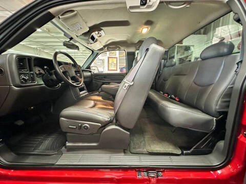 2004 Chevrolet Silverado 1500 SS