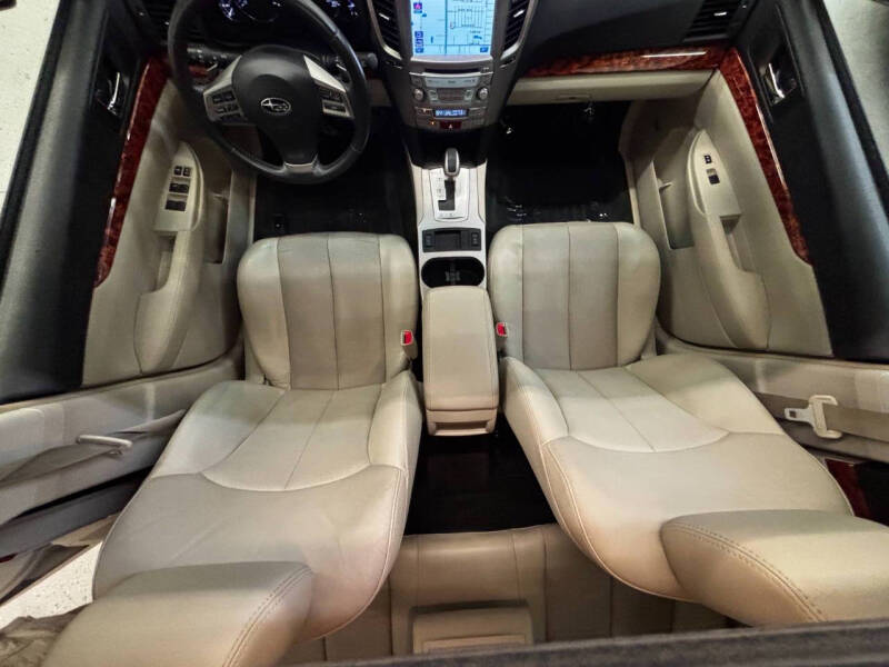 2012 Subaru Outback 3.6R Limited