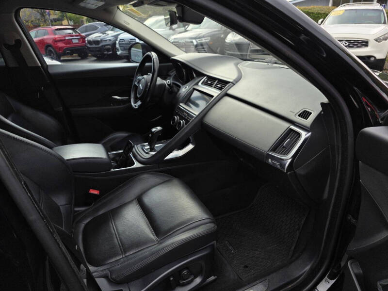 2019 Jaguar E-PACE P250 SE