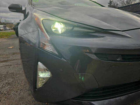 2018 Toyota Prius Four Touring