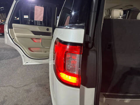 2019 Lincoln Navigator Select