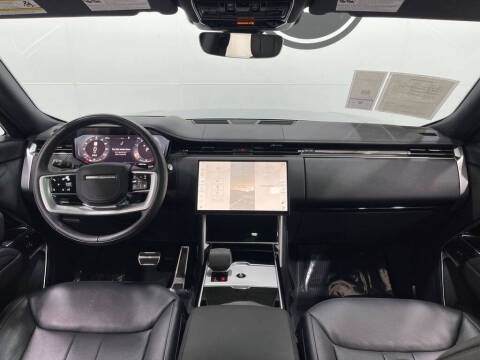 2024 Land Rover Range Rover P530 SE