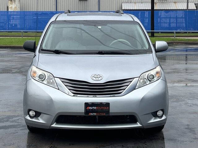 2014 Toyota Sienna