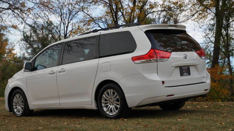 2014 Toyota Sienna