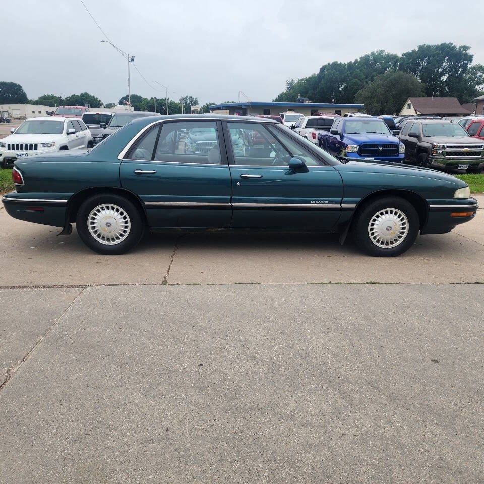 1998 Buick LeSabre for sale at Dakota Auto Inc in Dakota City, NE