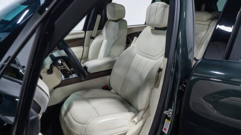 2025 Land Rover Range Rover P530 SE LWB