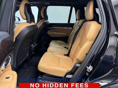 2017 Volvo XC90 T6 Momentum