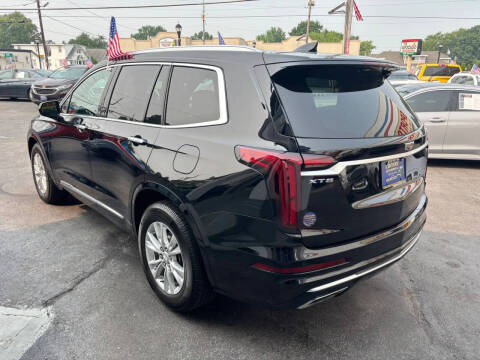 2021 Cadillac XT6 Luxury