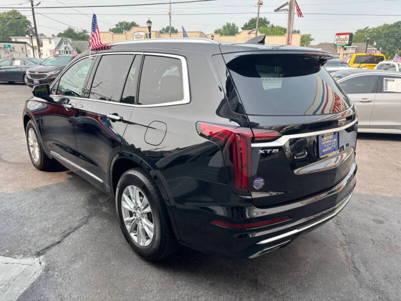 2021 Cadillac XT6 Luxury