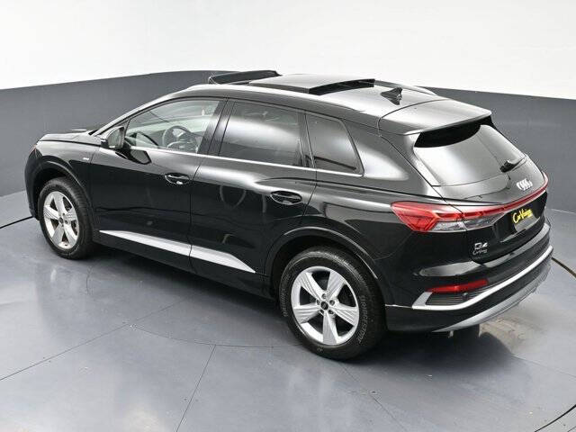 2024 Audi Q4 e-tron quattro Premium 50