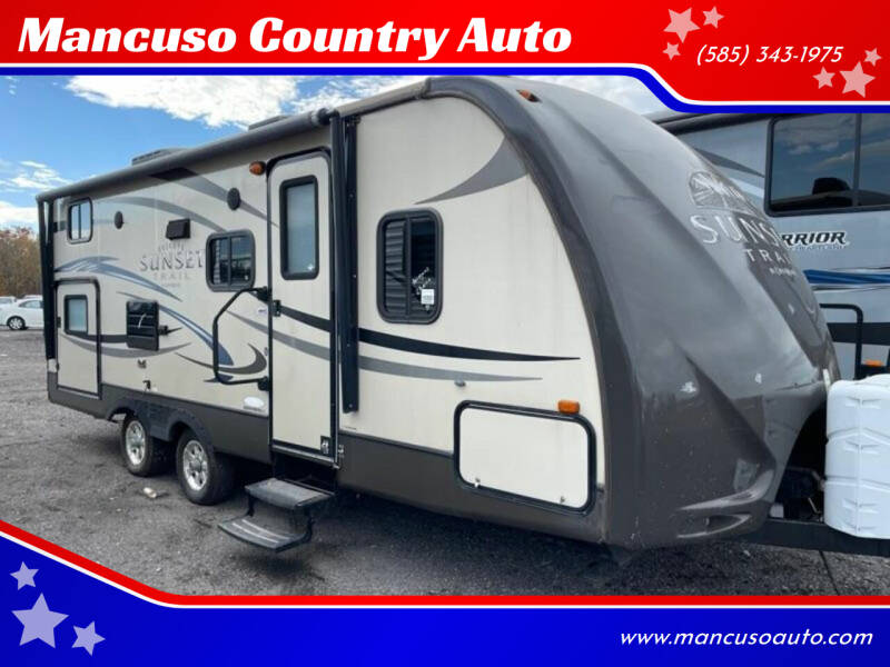 2012 Crossroads SUNSET TRAIL for sale at Mancuso Country Auto in Batavia NY