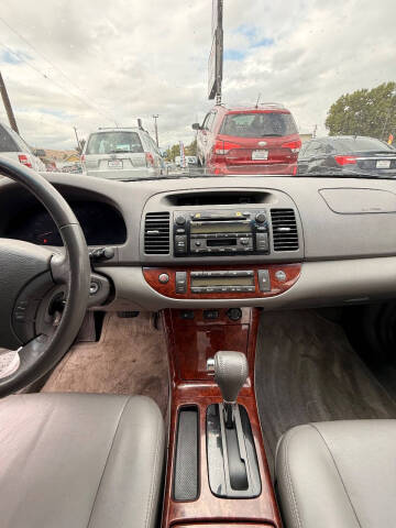 2005 Toyota Camry