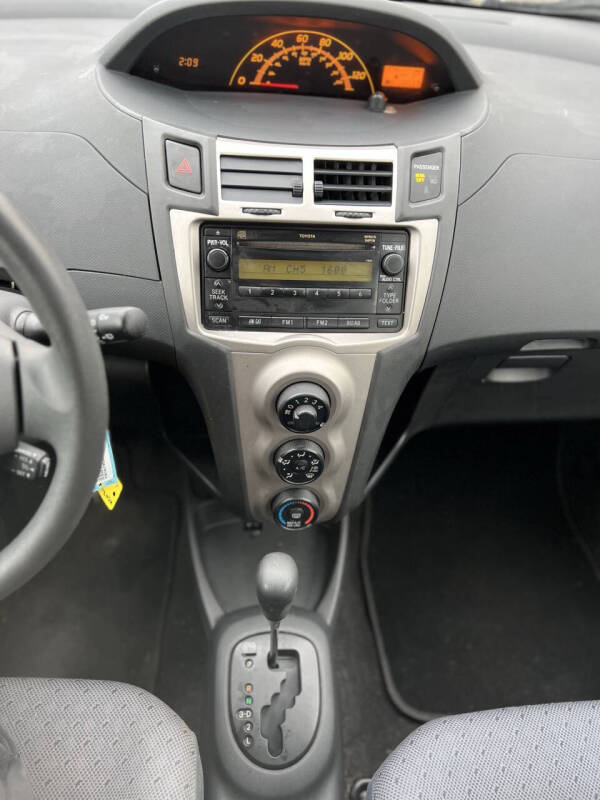 2010 Toyota Yaris