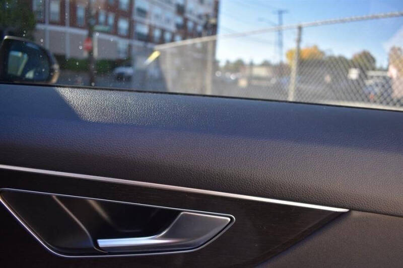 2023 Audi Q7 quattro Premium 45 TFSI