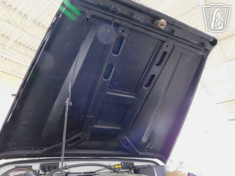 1986 Land Rover Defender