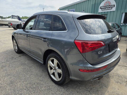 2012 Audi Q5 3.2 quattro Premium Plus