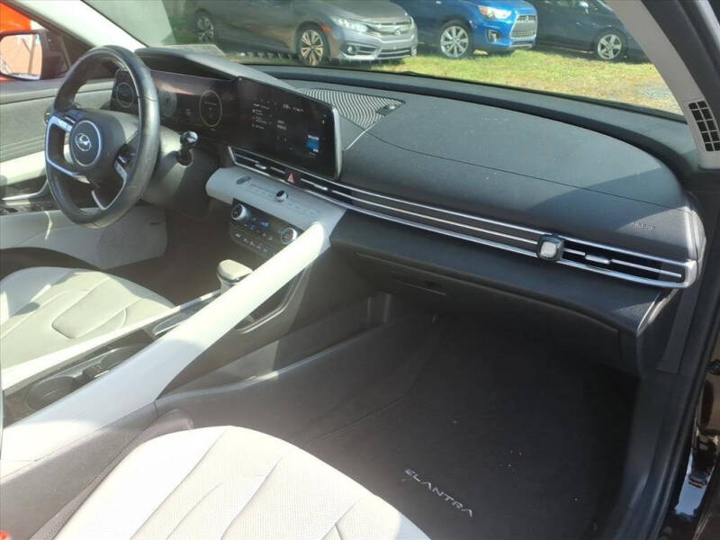 2023 Hyundai Elantra Hybrid Limited