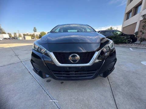 2020 Nissan Versa SV