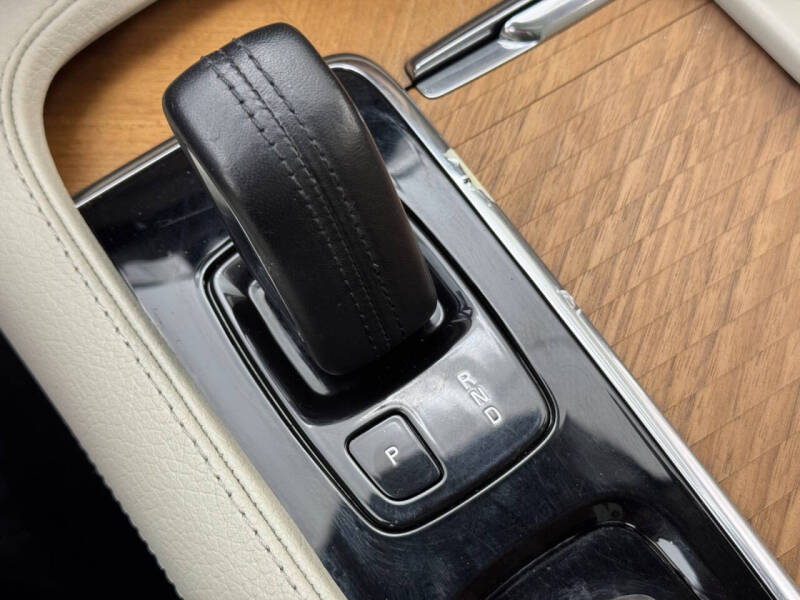 2021 Volvo XC90 Recharge T8 Inscription Expression 7P