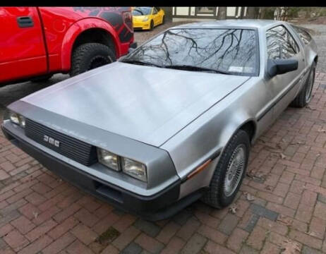 1981 DeLorean DMC-12
