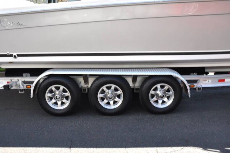 2005 35 JEFFERSON MARLAGO CC CENTER CONSOLE