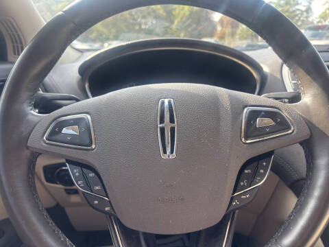 2017 Lincoln MKX Reserve