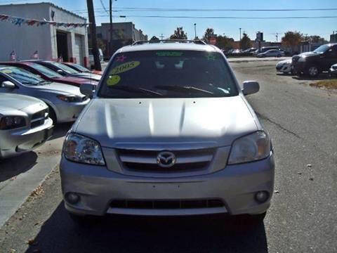 2005 Mazda Tribute s