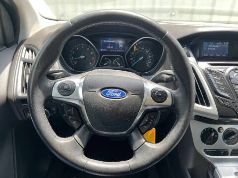 2012 Ford Focus SE