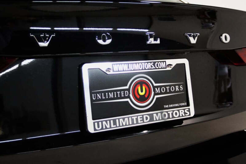 2025 Volvo S60 B5 Core