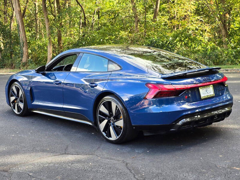 2022 Audi RS e-tron GT quattro