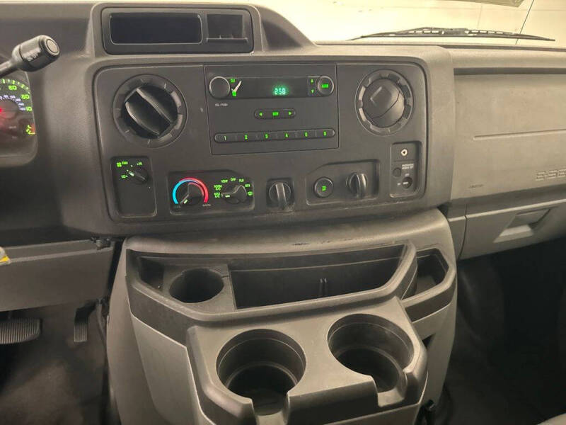 2013 Ford E-Series E-250