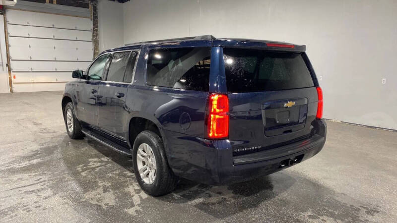 2019 Chevrolet Suburban LT