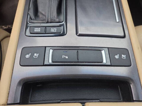 2015 Hyundai Genesis