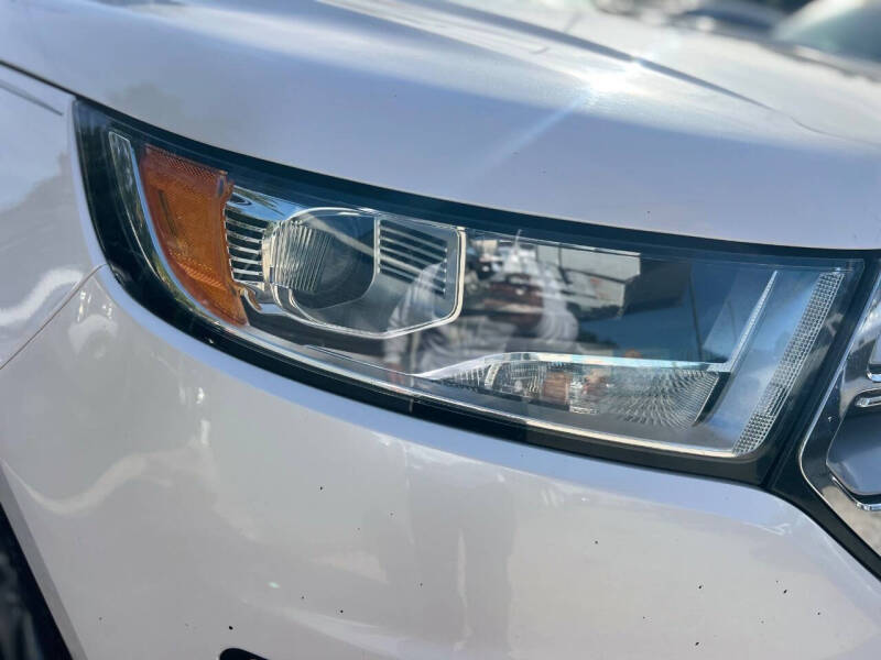 2018 Ford Edge Titanium