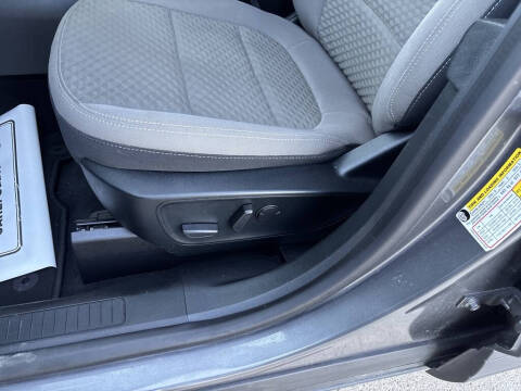 2021 Ford Escape Hybrid SE